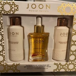 Joon saffron and rose hair set.